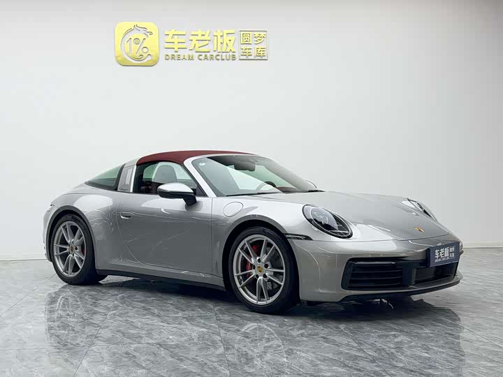 Фото 3 - Porsche 911