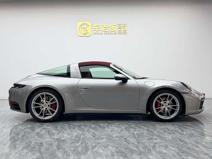 Фото 7 - Porsche 911