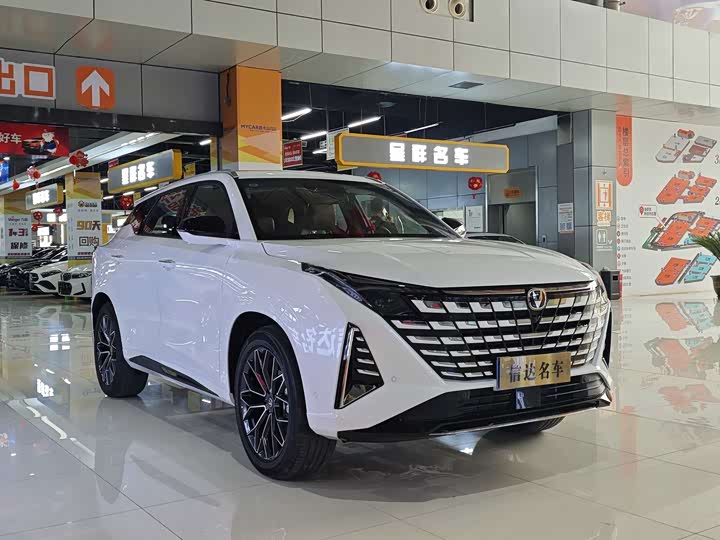 Фото 3 - Changan UNI-Z