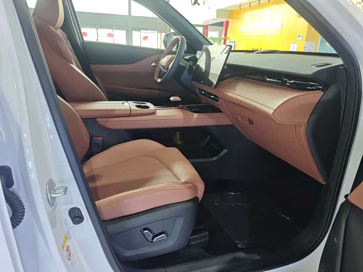 Фото 5 - Changan UNI-Z