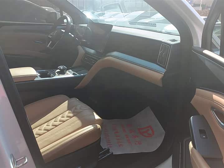 Фото 8 - BYD Song L DM-i Hybrid