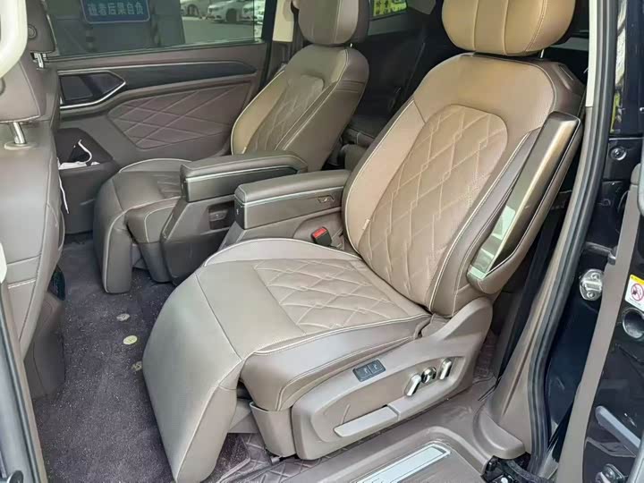 Фото 6 - Volkswagen Viloran