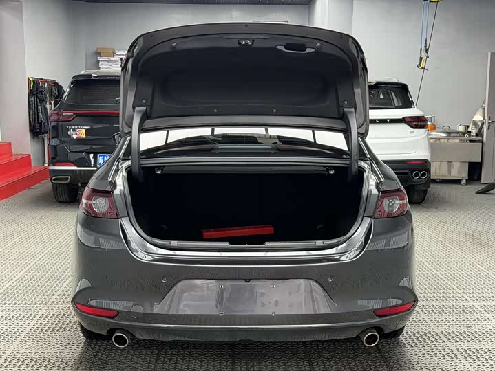 Photo 8 - Mazda 3 (Axela)