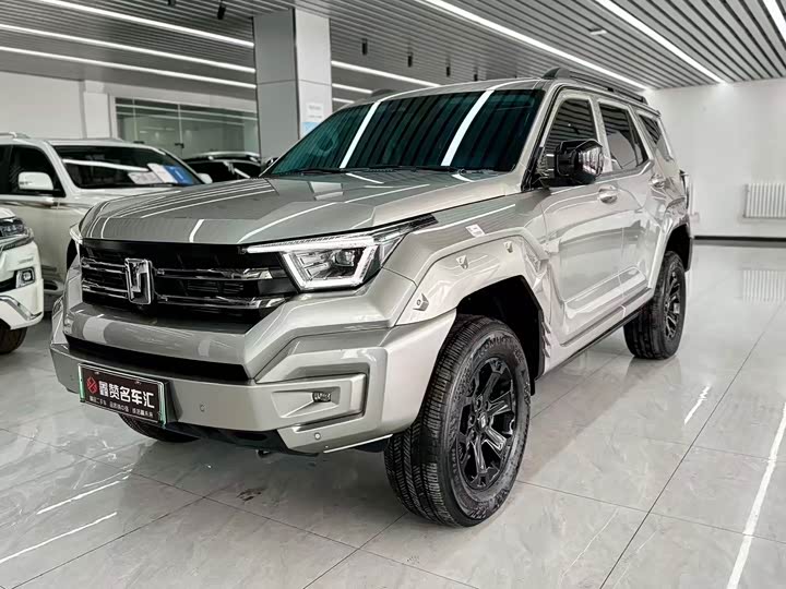 Фото 1 - Tank 400 Hybrid