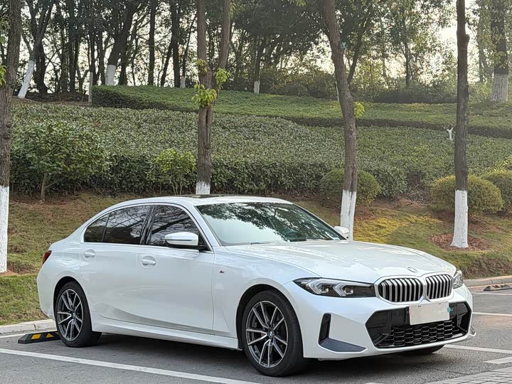 Фото 3 - BMW 3 Series