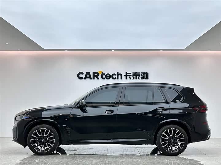 Фото 2 - BMW X5