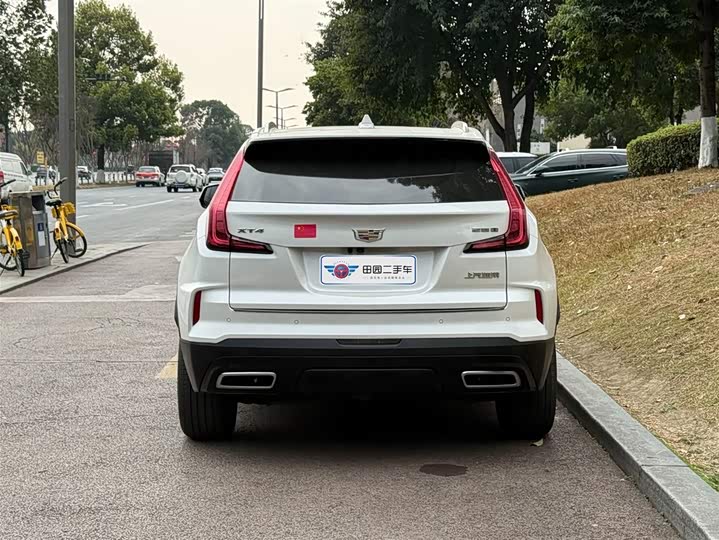 Фото 5 - Cadillac XT4