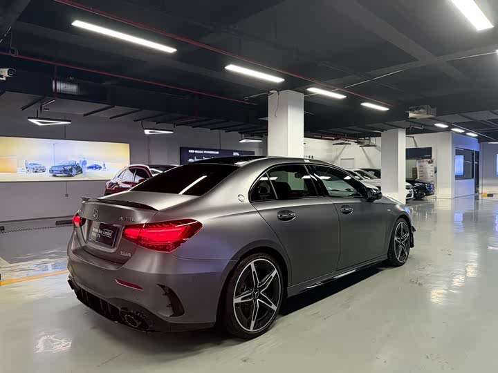 Фото 6 - Mercedes-Benz A-Class AMG