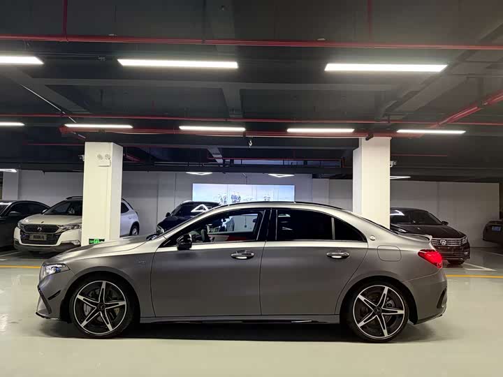 Фото 8 - Mercedes-Benz A-Class AMG