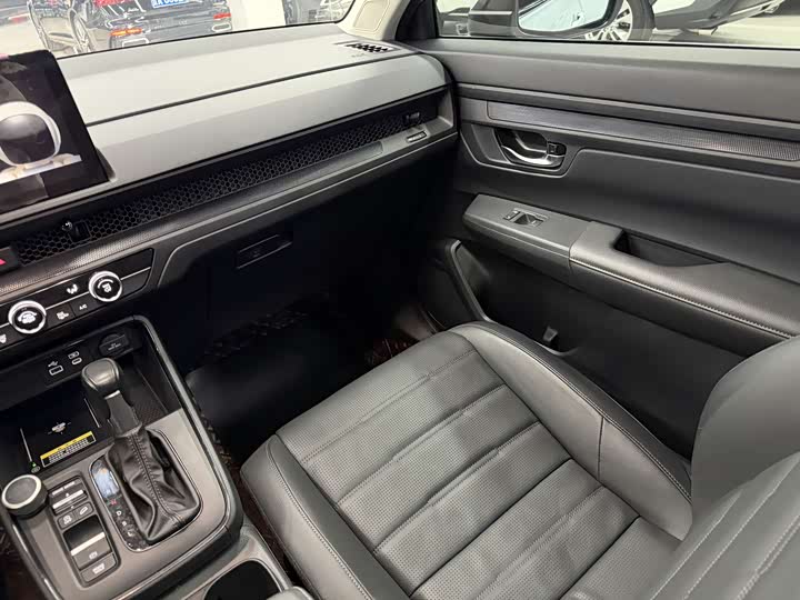 Фото 6 - Honda CR-V