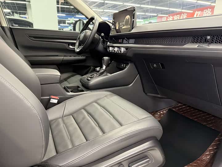 Фото 9 - Honda CR-V