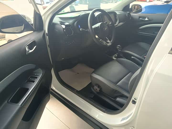 Фото 4 - Kia KX1