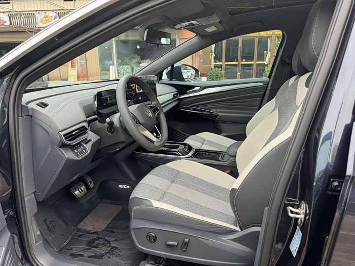 Photo 7 - Volkswagen ID.4 Crozz