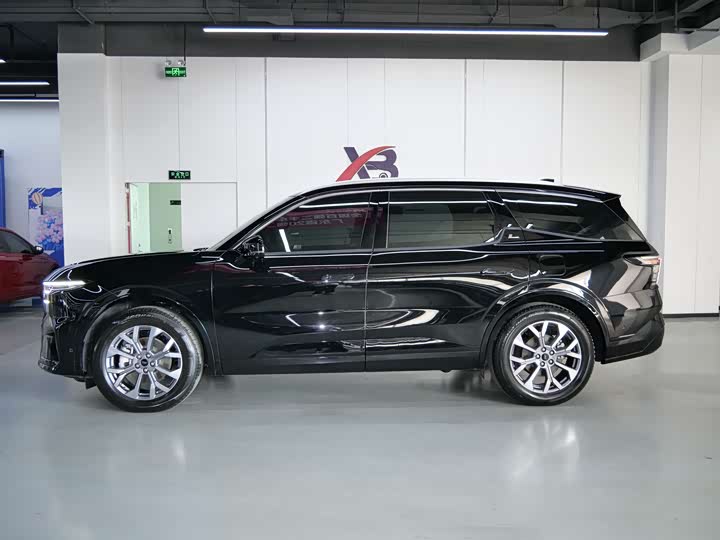 Фото 3 - Ford Edge