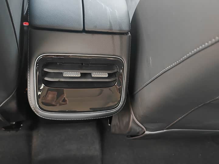 Фото 9 - Chery Fulwin T8