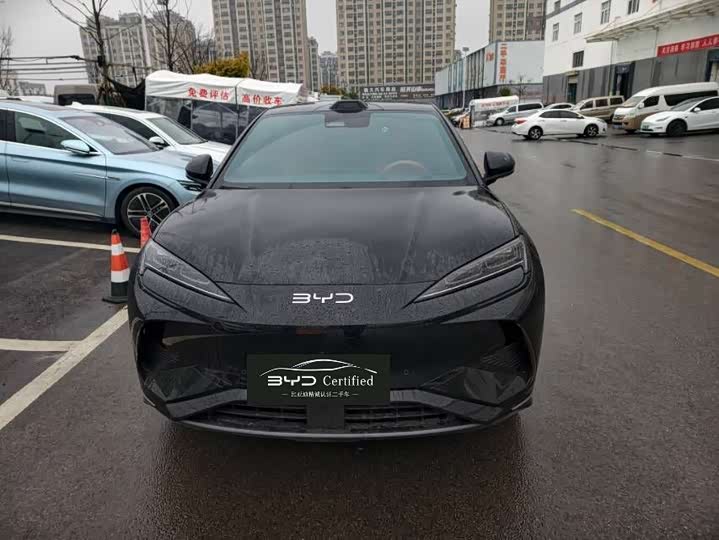 Photo 2 - BYD Sea Lion 07 EV