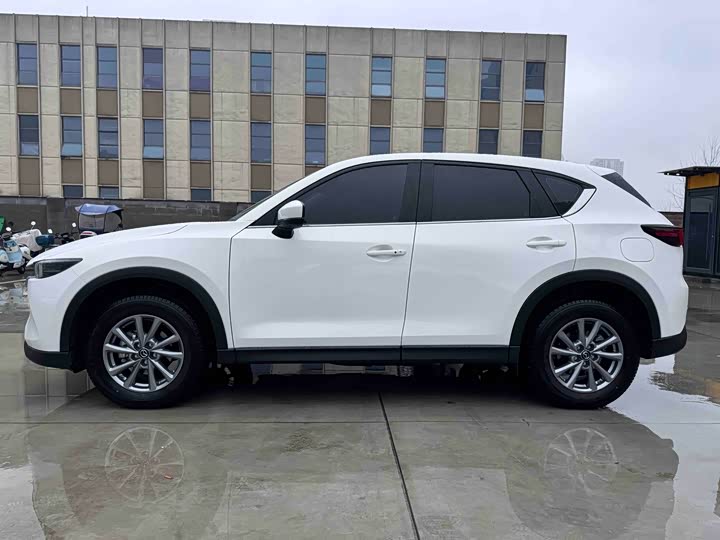 Фото 3 - Mazda CX-5