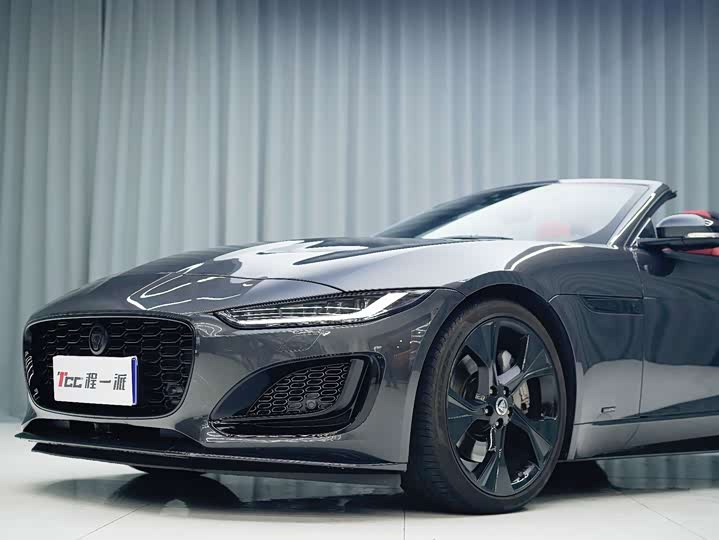 Фото 1 - Jaguar F-Type