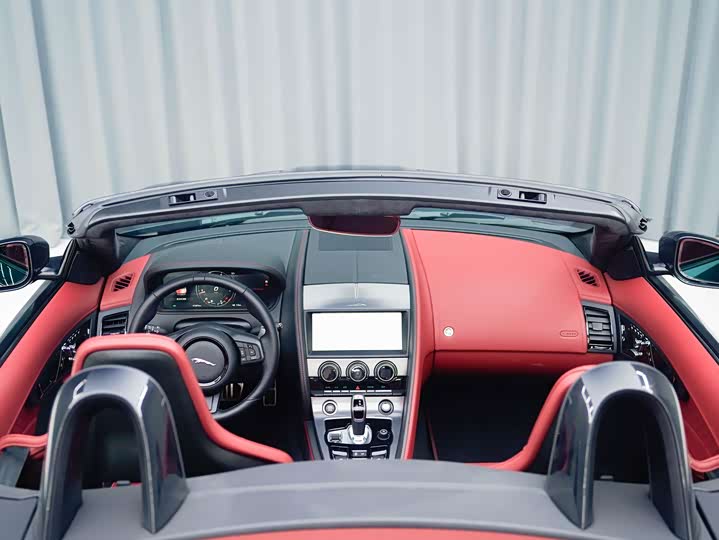 Фото 5 - Jaguar F-Type