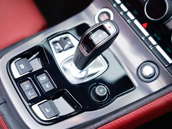 Фото 9 - Jaguar F-Type