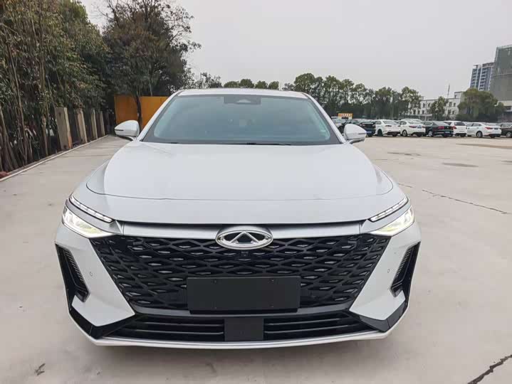 Фото 2 - Chery Arrizo 8