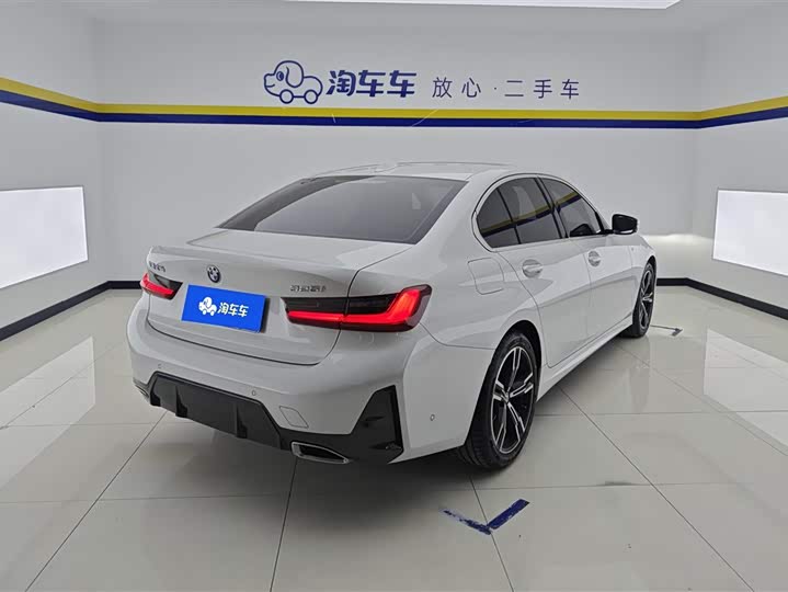 Фото 3 - BMW 3 Series