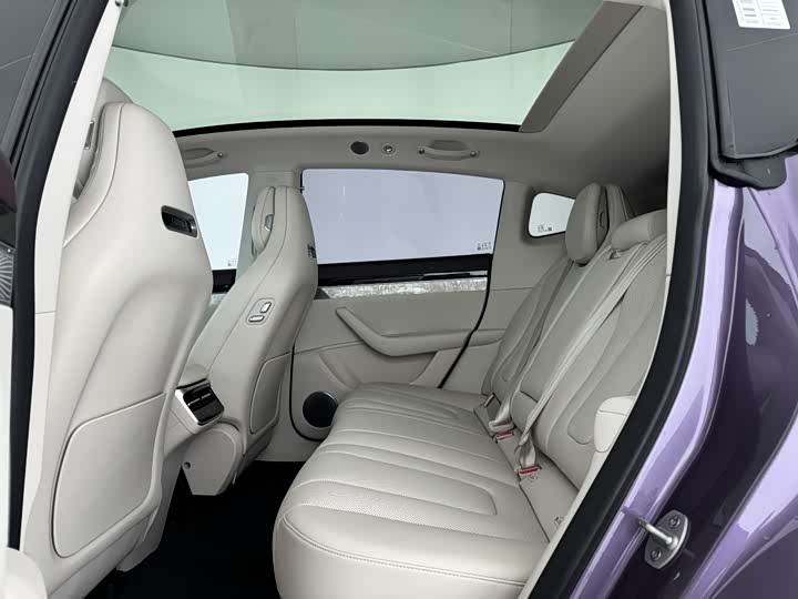 Фото 6 - Luxeed R7