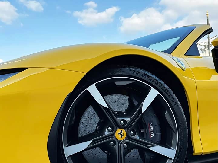 Photo 6 - Ferrari SF90