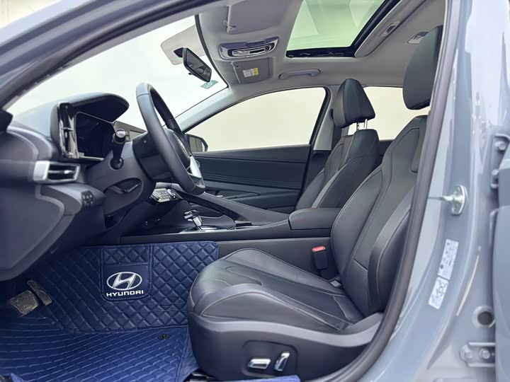 Фото 4 - Hyundai Elantra N line