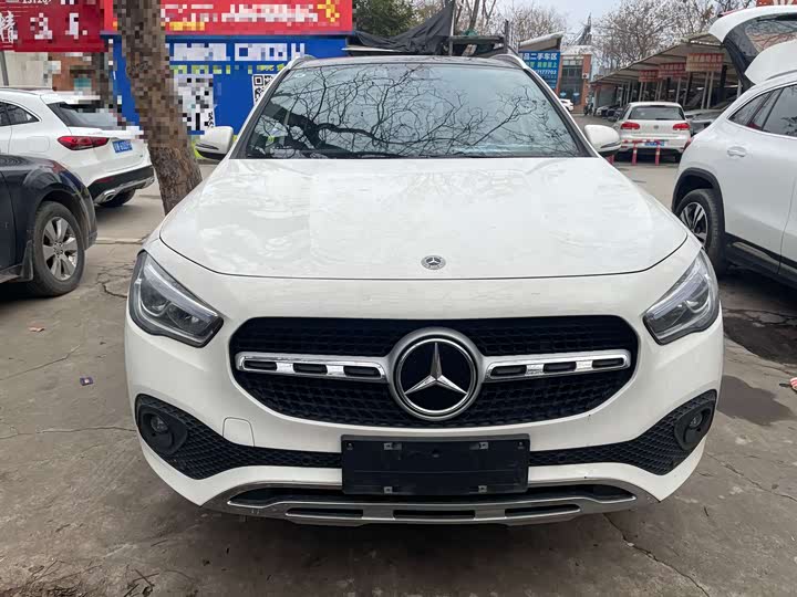 Фото 2 - Mercedes-Benz GLA-Class