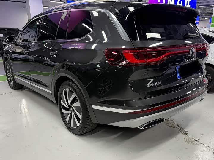 Фото 7 - Volkswagen Talagon