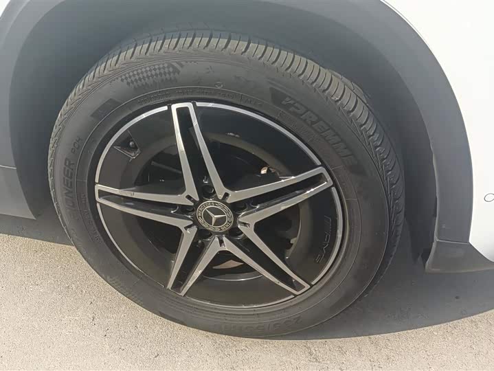 Фото 6 - Mercedes-Benz EQA