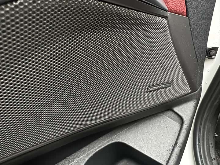 Фото 5 - BMW 3 Series