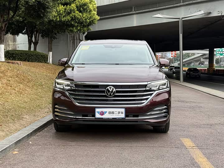 Фото 2 - Volkswagen Viloran