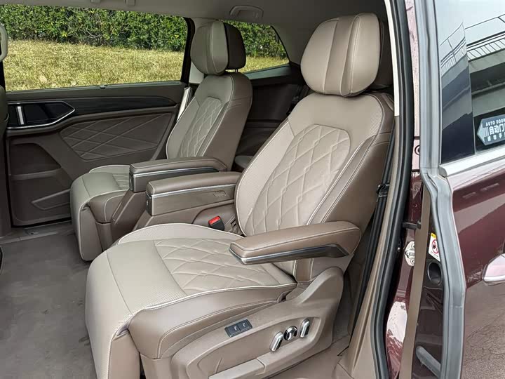 Фото 9 - Volkswagen Viloran