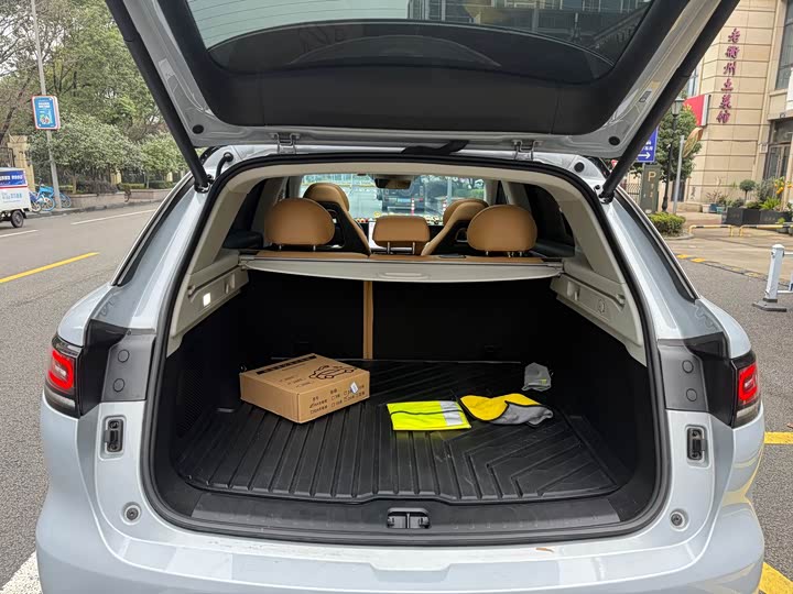 Photo 8 - Leapmotor C11