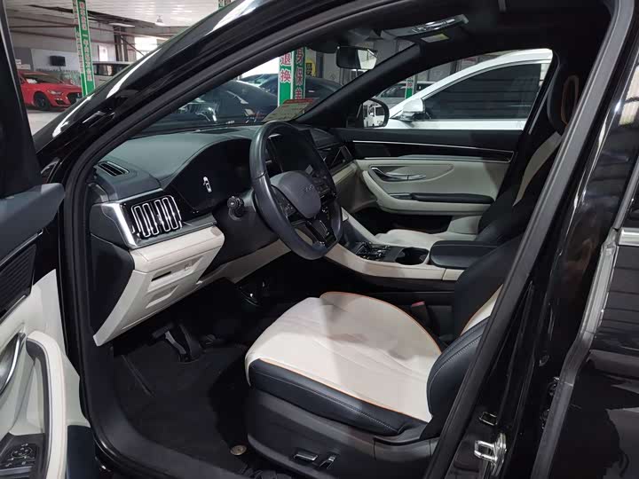 Фото 4 - BYD Song Plus Hybrid/EV