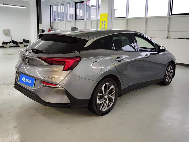 Фото 3 - Buick Velite 6