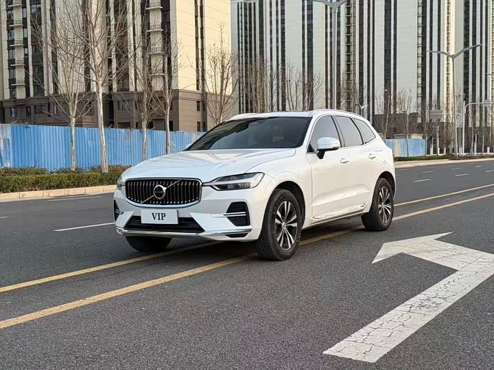 Фото 1 - Volvo XC60