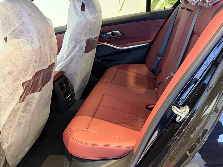 Фото 5 - BMW 3 Series