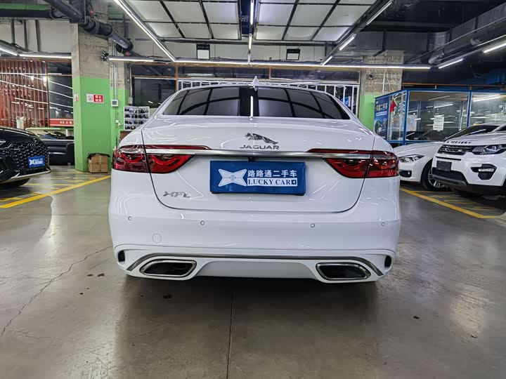 Фото 5 - Jaguar XF L