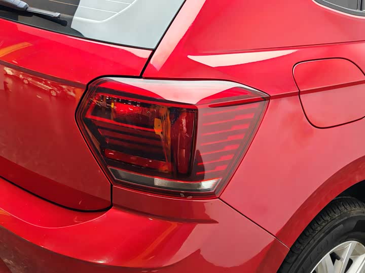 Фото 7 - Volkswagen Polo