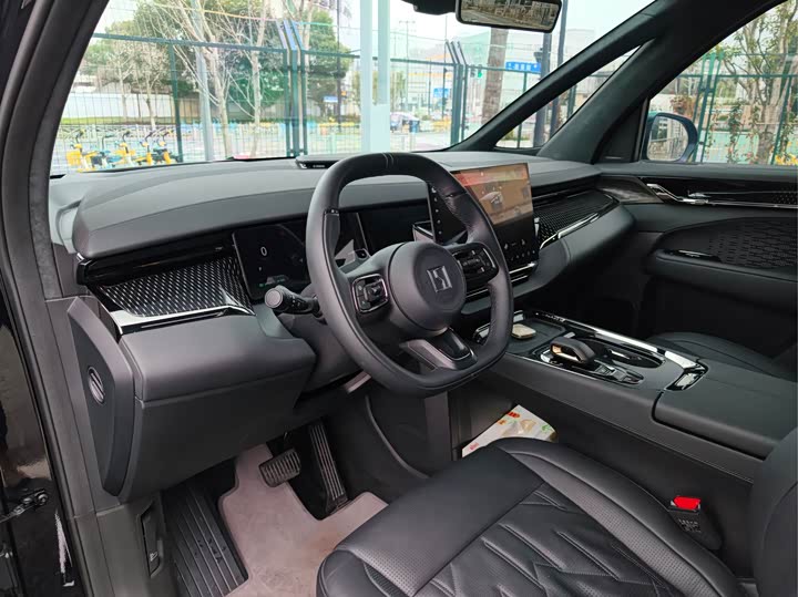 Фото 9 - Zeekr 009