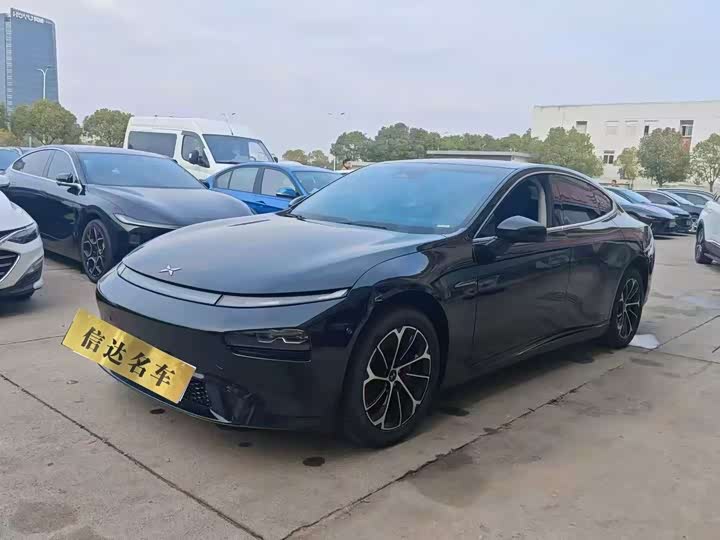 Фото 1 - XPeng P7