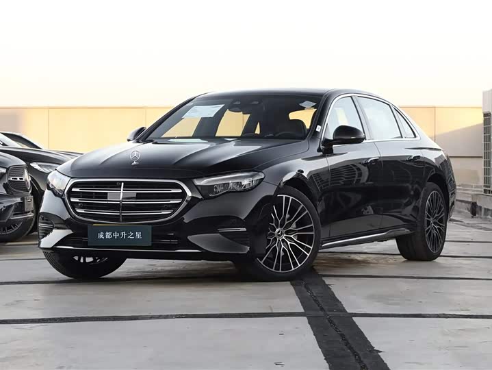 Photo 1 - Mercedes-Benz E-Class