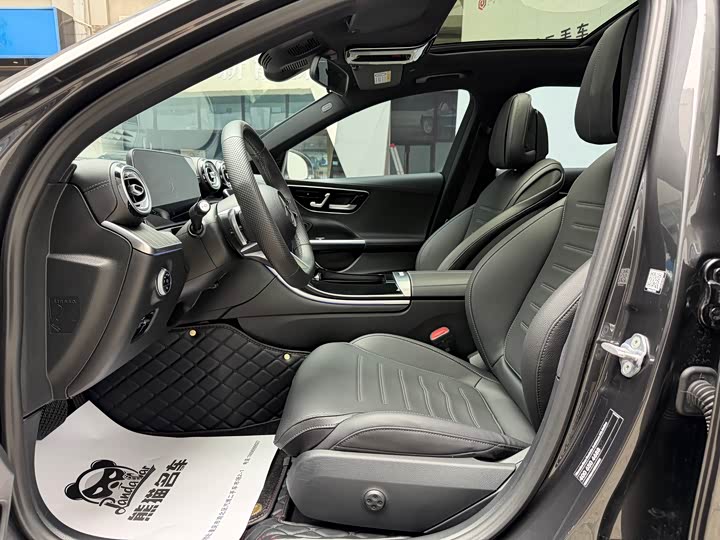 Фото 8 - Mercedes-Benz C-Class