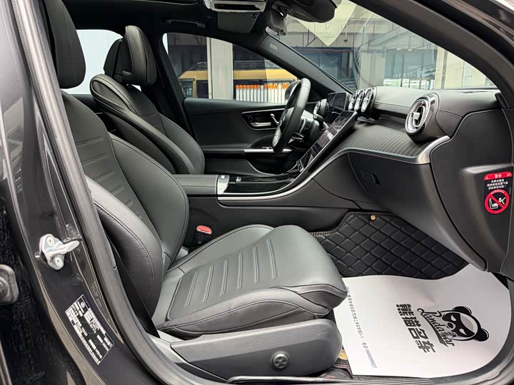 Фото 9 - Mercedes-Benz C-Class