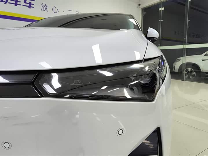 Фото 5 - XPeng P5