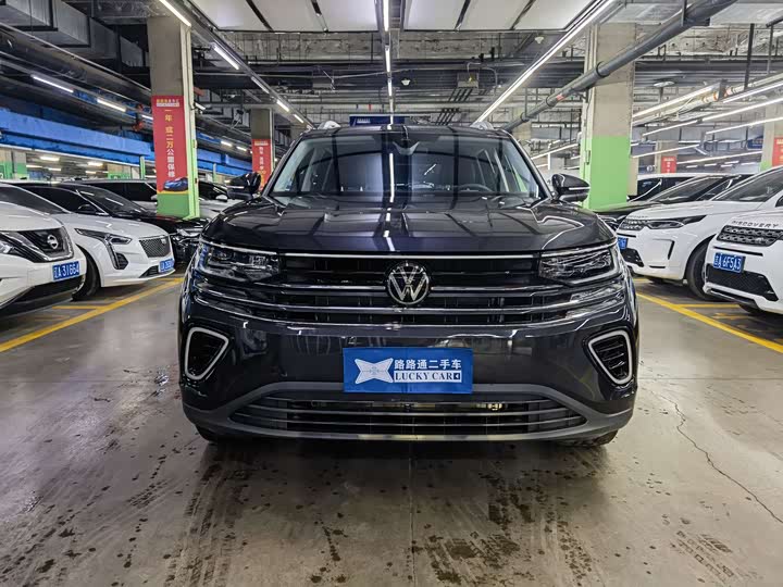 Фото 2 - Volkswagen Tavendor