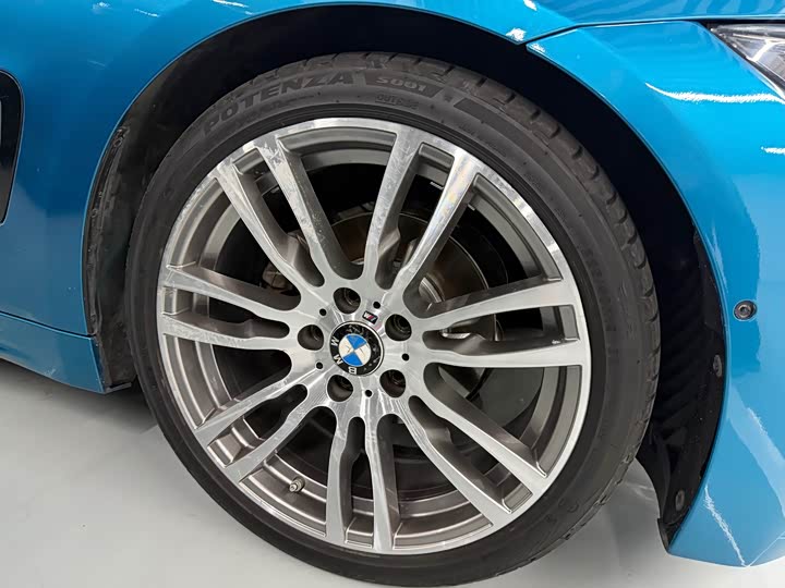 Фото 4 - BMW 4 Series